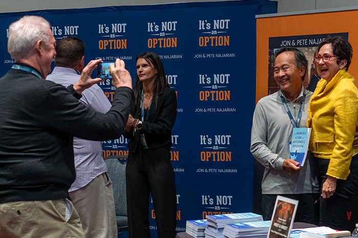 Nancy Tengler Photo Opp